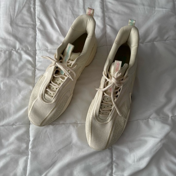 Nike Cosmic Unity 2 \'Coconut Milk\' Sneaker main image 6